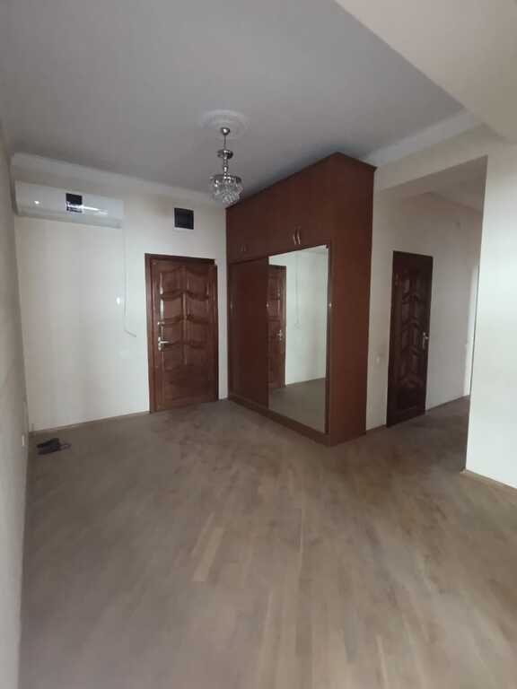 Satılır 4 otaqlı yeni tikili, 200 m², Memar Əcəmi m.-17