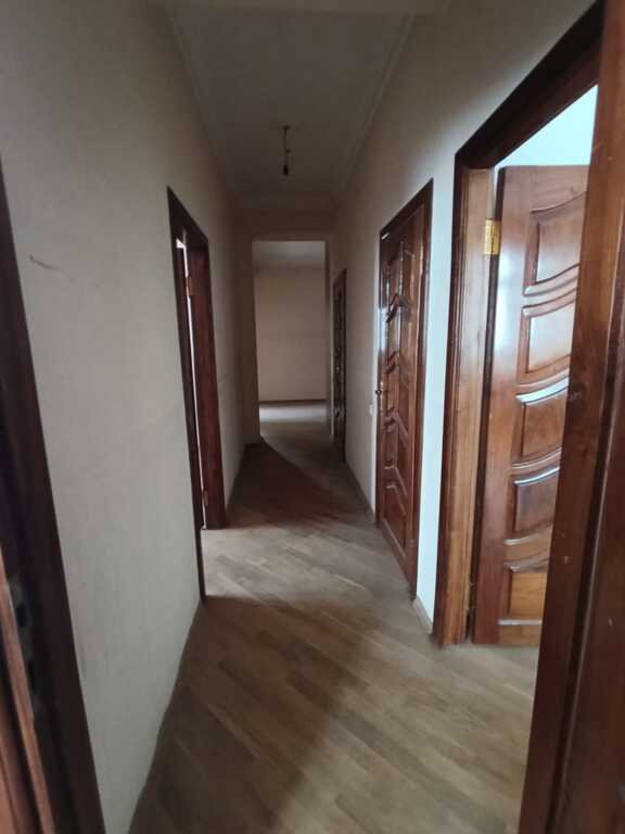 Satılır 4 otaqlı yeni tikili, 200 m², Memar Əcəmi m.-19