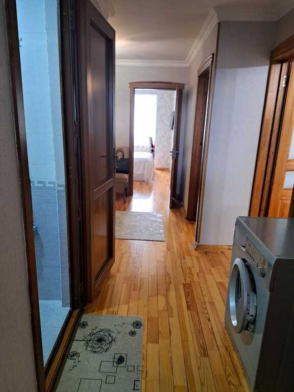 Satılır 3 otaqlı yeni tikili, 105 m², Qara Qarayev m.-9