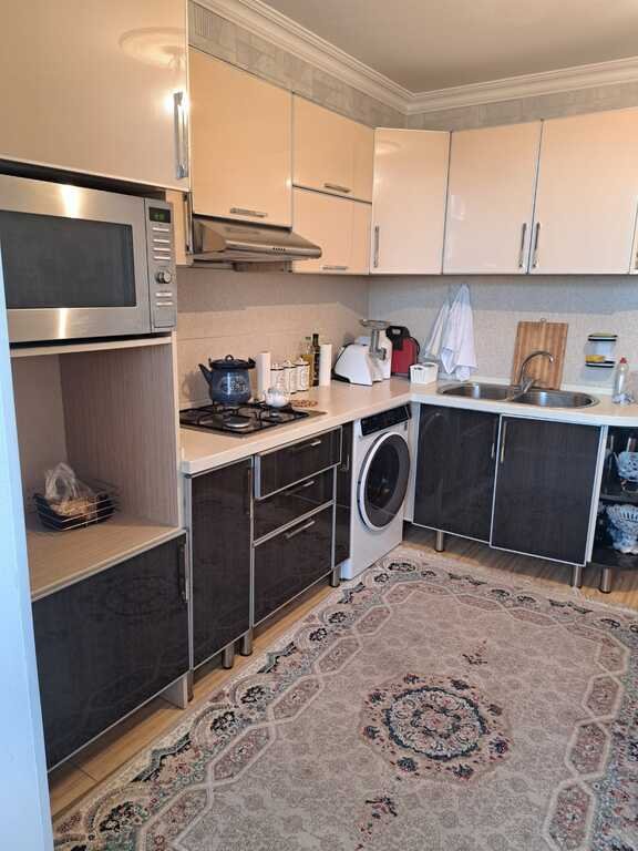 Satılır 3 otaqlı yeni tikili, 105 m², Qara Qarayev m.-12