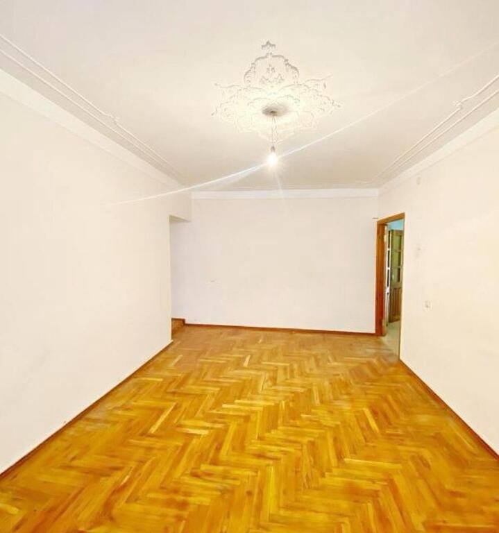 Satılır 5 otaqlı köhnə tikili, 120 m², Əhmədli m.-8