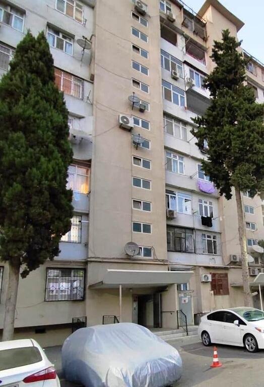 Satılır 3 otaqlı köhnə tikili, 80 m², Əhmədli m.-1