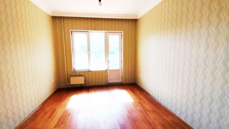 Satılır 3 otaqlı köhnə tikili, 80 m², Əhmədli m.-7