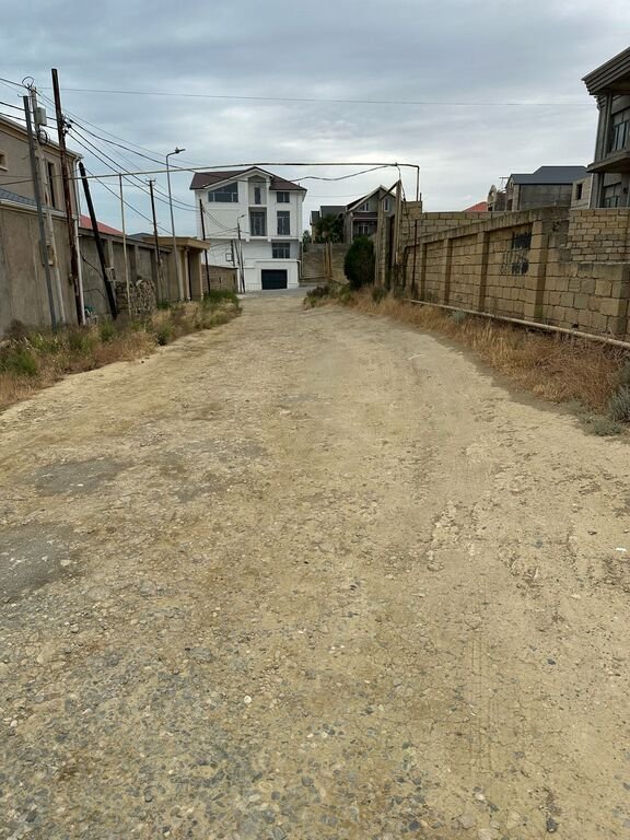 9 sot torpaq satılır, Səbail-2