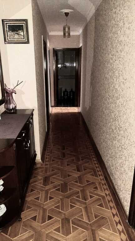 Satılır 4 otaqlı köhnə tikili, 120 m², Memar Əcəmi m.-3