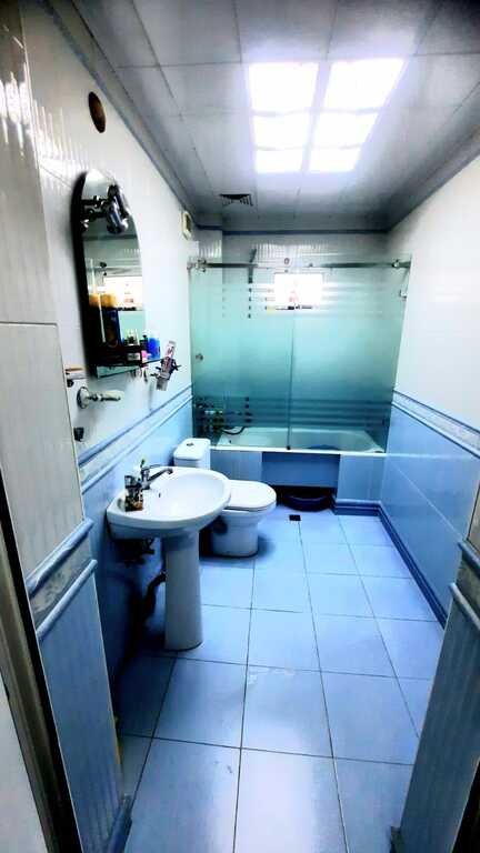 Satılır 4 otaqlı köhnə tikili, 120 m², Memar Əcəmi m.-5