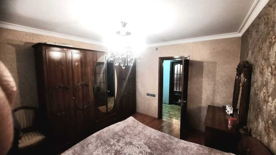Satılır 4 otaqlı köhnə tikili, 120 m², Memar Əcəmi m.-21