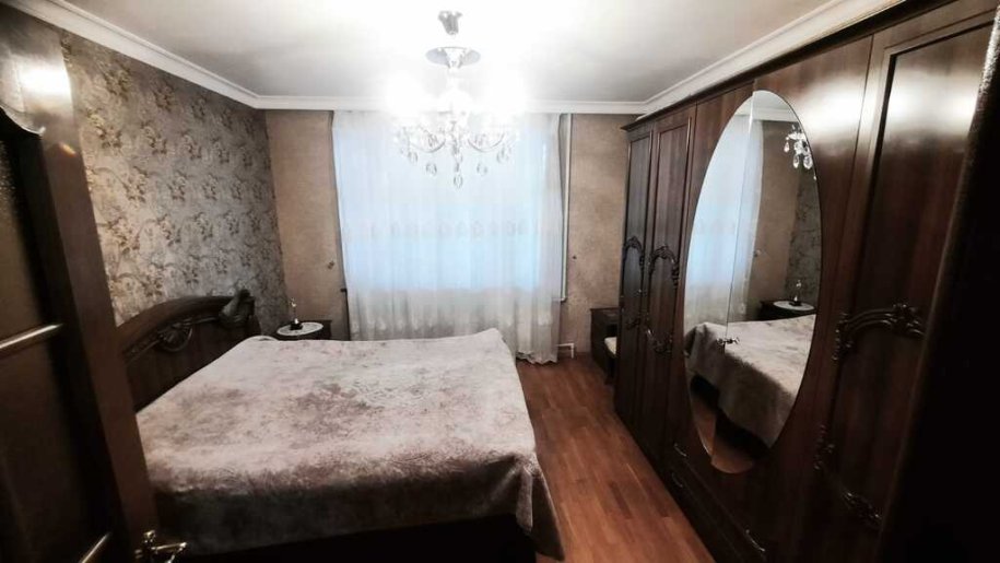 Satılır 4 otaqlı köhnə tikili, 120 m², Memar Əcəmi m.-26