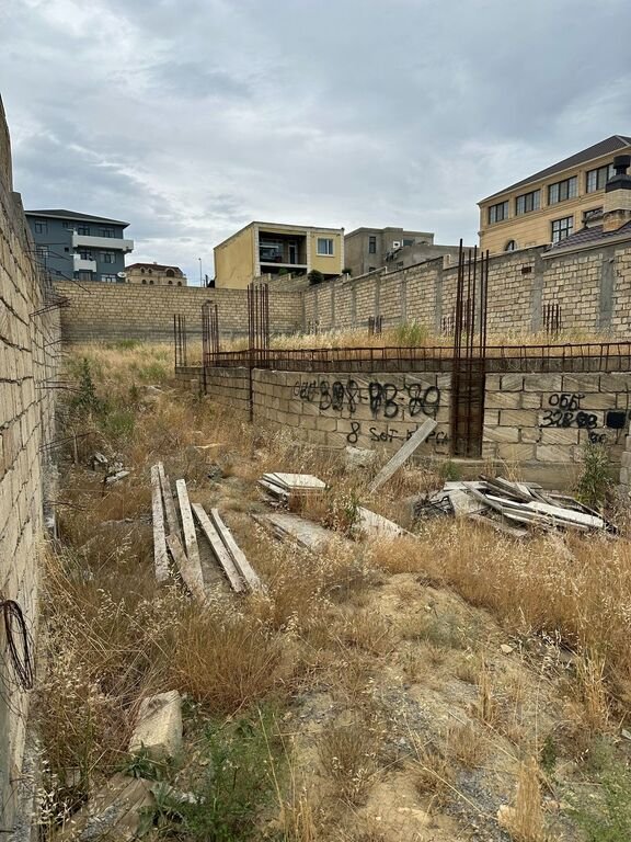 8 sot torpaq satılır, Badamdar-1