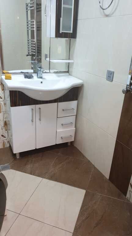 Kirayə verilir 3 otaqlı yeni tikili, 104 m², İnşaatçılar m.-8
