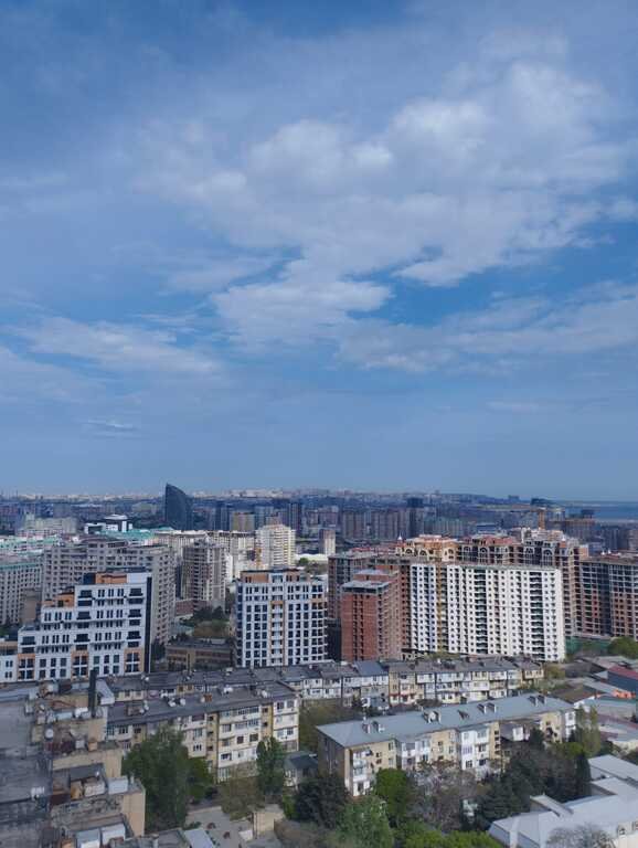 Satılır 3 otaqlı yeni tikili, 141 m², 28 May m.-15