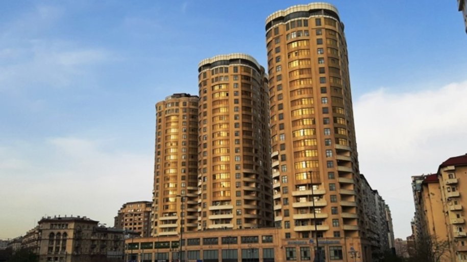 Satılır 4 otaqlı yeni tikili, 215 m², Nizami m.-1