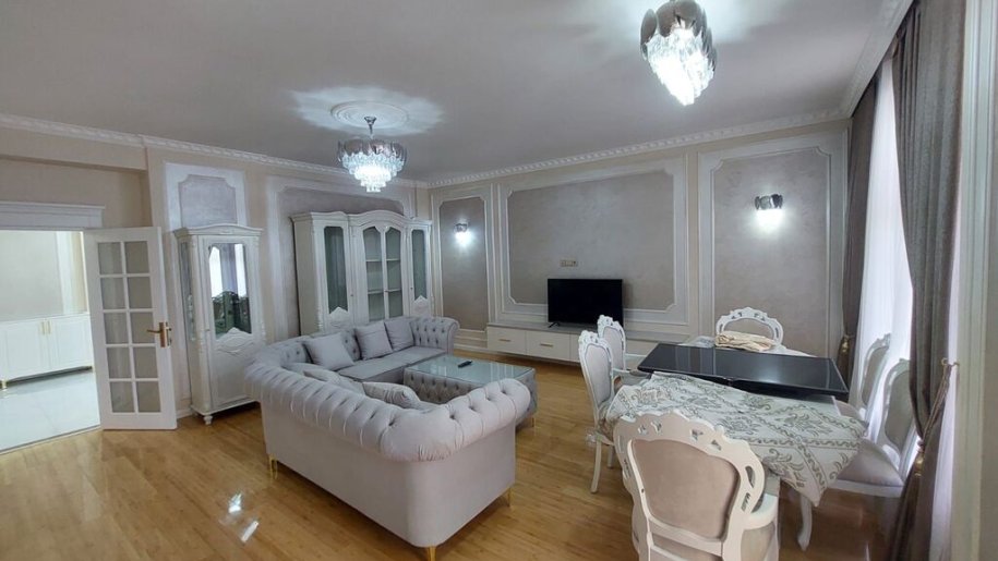Satılır 4 otaqlı yeni tikili, 215 m², Nizami m.-2