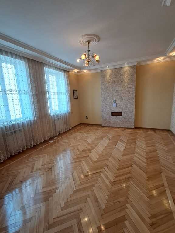 Satılır 3 otaqlı köhnə tikili, 85 m², Nəriman Nərimanov m.-2