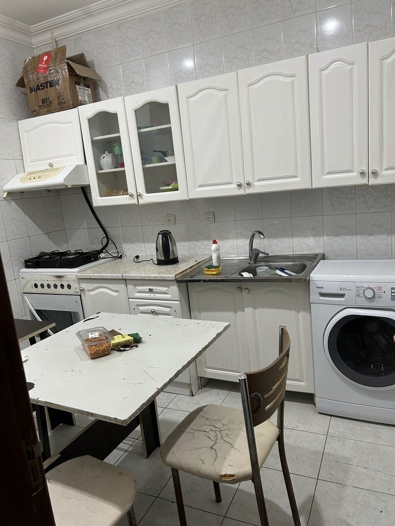 Kirayə verilir 2 otaqlı köhnə tikili, 60 m², Sahil m.-5