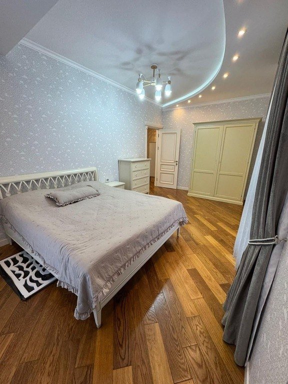 Kirayə verilir 3 otaqlı yeni tikili, 130 m², Xətai m.-18
