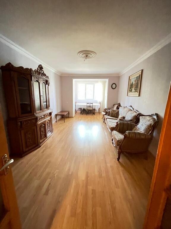 Kirayə verilir 3 otaqlı köhnə tikili, 90 m², Badamdar-1