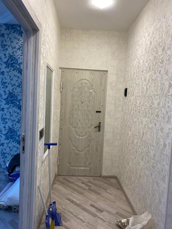 Satılır 3 otaqlı köhnə tikili, 95 m², Memar Əcəmi m.-9