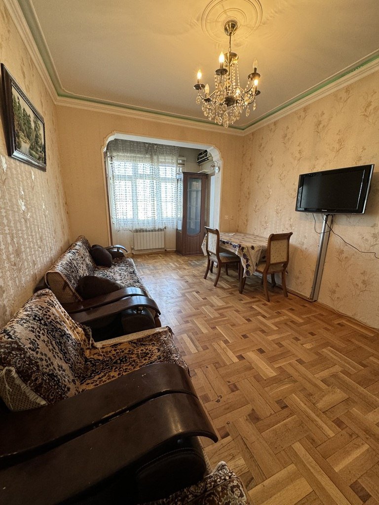 Satılır 2 otaqlı köhnə tikili, 55 m², Gənclik m.-5