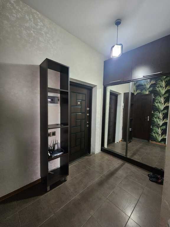 Kirayə verilir 3 otaqlı yeni tikili, 75 m², İnşaatçılar m.-8