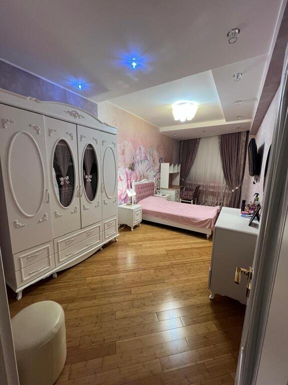 Satılır 3 otaqlı yeni tikili, 125 m², Elmlər Akademiyası m.-8
