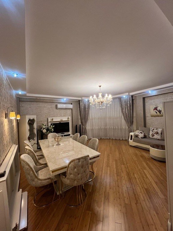 Satılır 3 otaqlı yeni tikili, 125 m², Elmlər Akademiyası m.-9