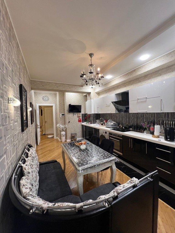 Satılır 3 otaqlı yeni tikili, 125 m², Elmlər Akademiyası m.-10