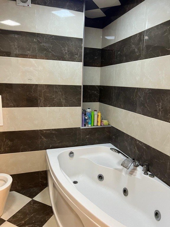 Satılır 3 otaqlı yeni tikili, 125 m², Elmlər Akademiyası m.-13