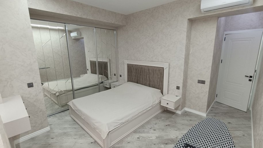 Kirayə verilir 3 otaqlı yeni tikili, 130 m², Xətai m.-3