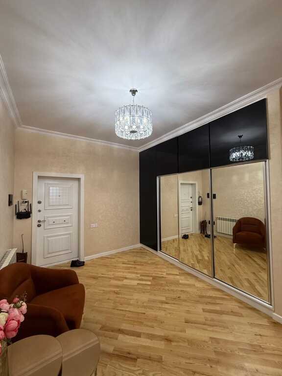 Satılır 3 otaqlı yeni tikili, 125 m², Elmlər Akademiyası m.-11