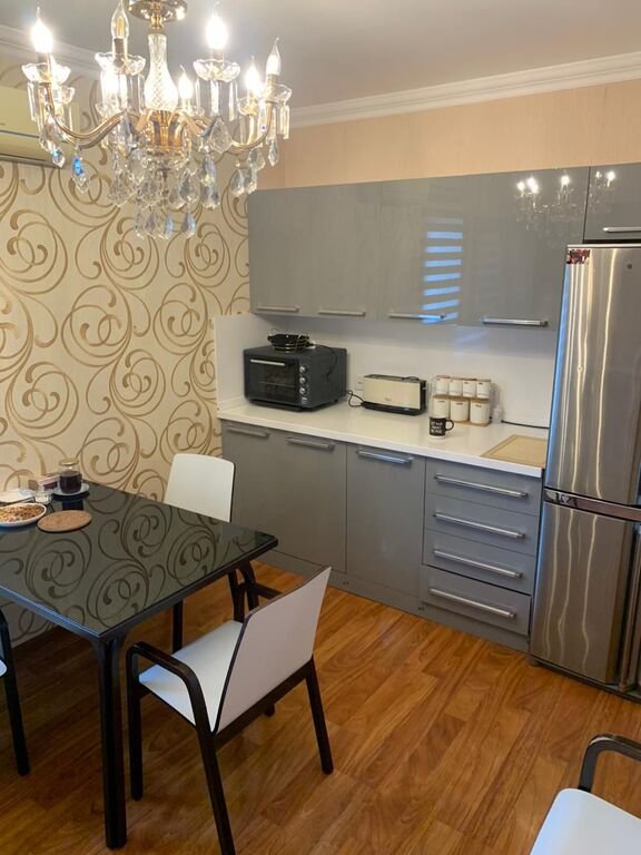 Kirayə verilir 3 otaqlı yeni tikili, 120 m², İçərişəhər m.-10
