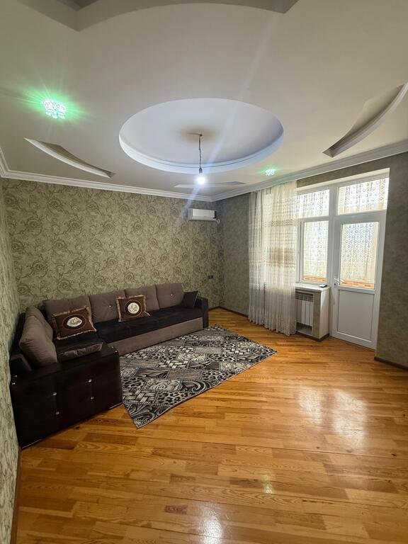Kirayə verilir 2 otaqlı yeni tikili, 85 m², Neftçilər m.-5