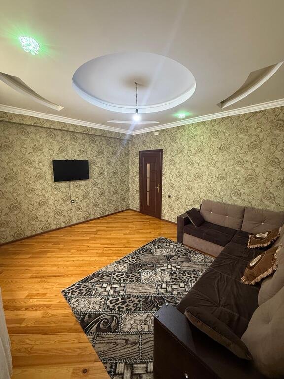 Kirayə verilir 2 otaqlı yeni tikili, 85 m², Neftçilər m.-6