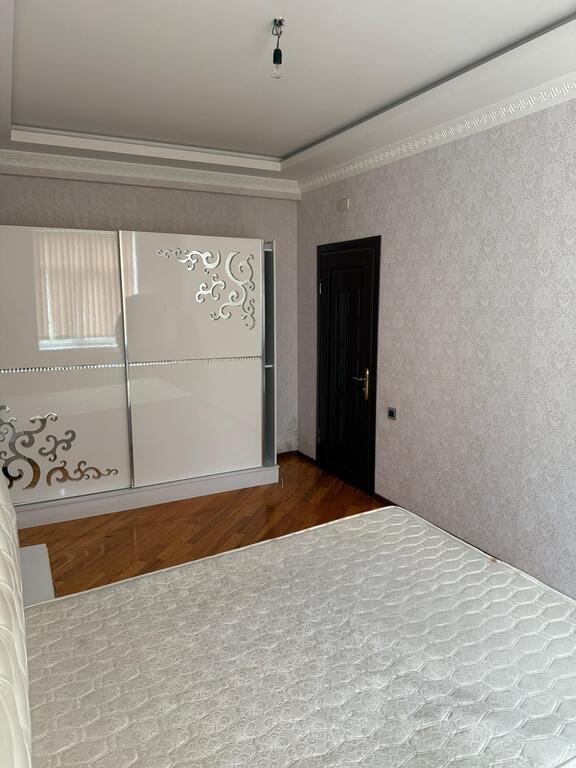 Kirayə verilir 2 otaqlı yeni tikili, 85 m², Neftçilər m.-9