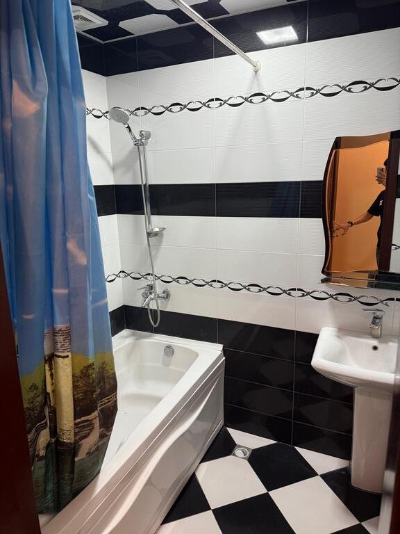 Kirayə verilir 2 otaqlı yeni tikili, 85 m², Neftçilər m.-10