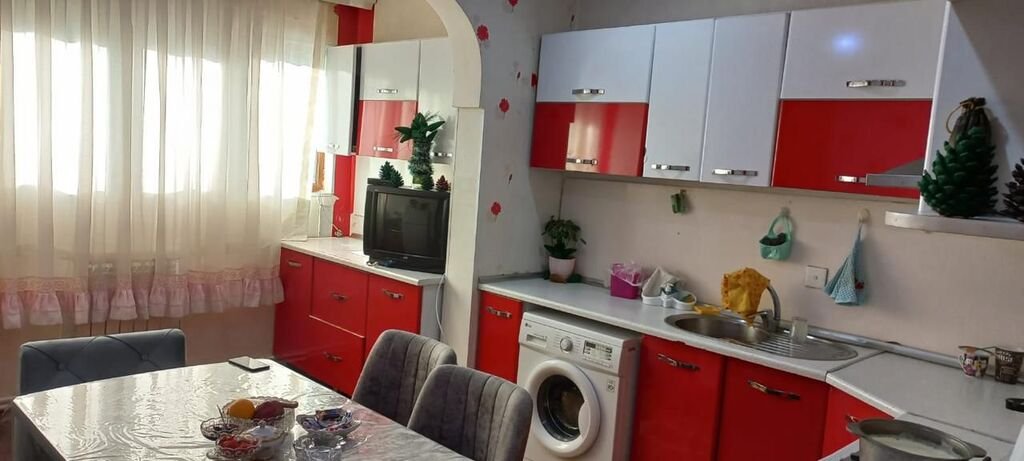Satılır 3 otaqlı köhnə tikili, 100 m², Biləcəri-8