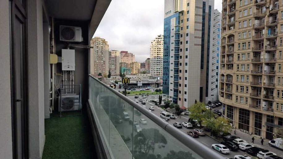 Satılır 3 otaqlı yeni tikili, 107 m², 8 noyabr-4
