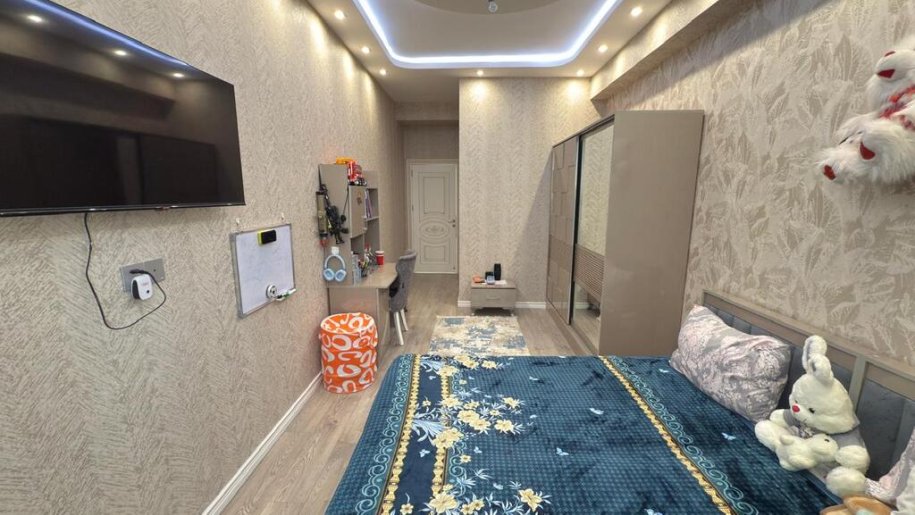 Satılır 3 otaqlı yeni tikili, 98 m², Massiv D-18