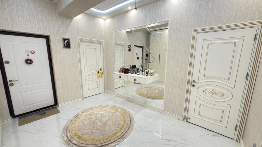 Satılır 3 otaqlı yeni tikili, 98 m², Massiv D-20