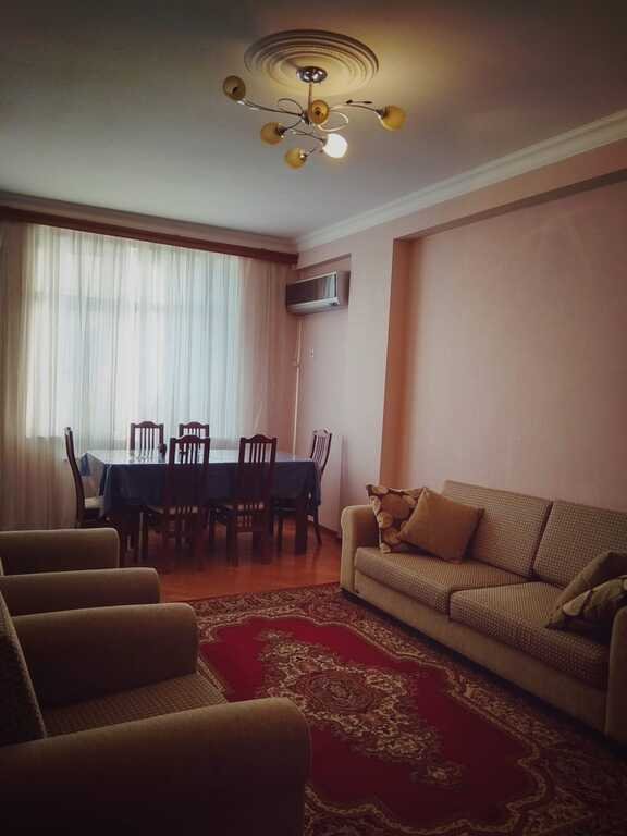 Kirayə verilir 2 otaqlı yeni tikili, 90 m², İnşaatçılar m.-1