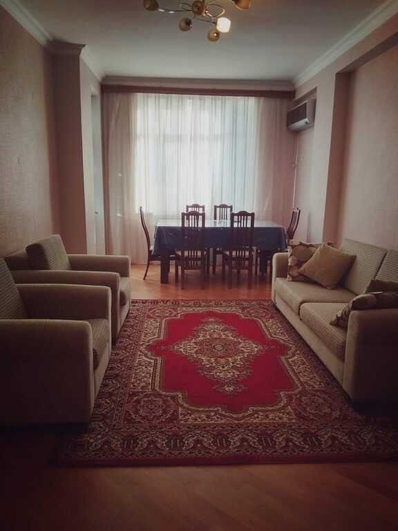 Kirayə verilir 2 otaqlı yeni tikili, 90 m², İnşaatçılar m.-2