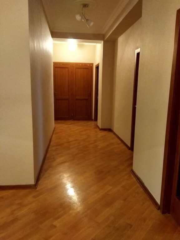 Kirayə verilir 2 otaqlı yeni tikili, 90 m², İnşaatçılar m.-8