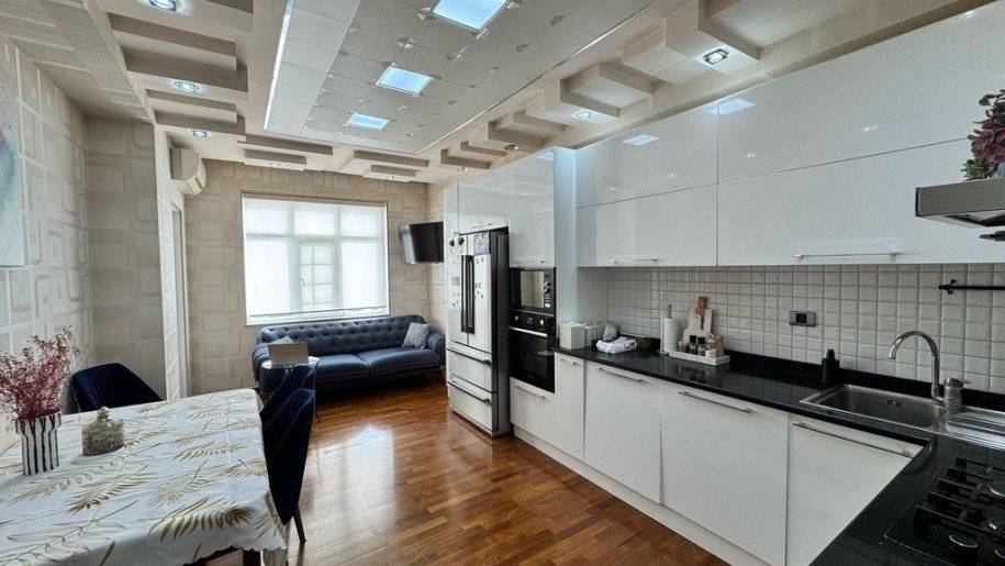 Satılır 3 otaqlı yeni tikili, 145 m², Nəriman Nərimanov m.-7