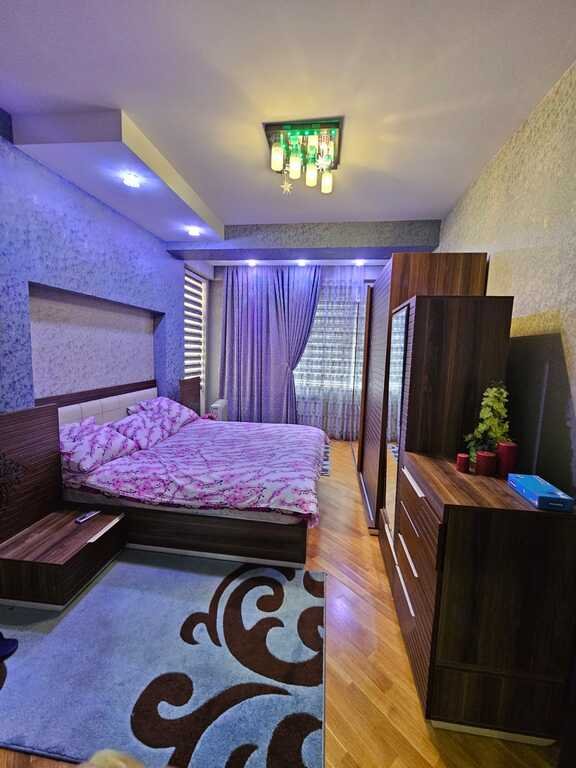 Satılır 4 otaqlı yeni tikili, 143 m², İnşaatçılar m.-4