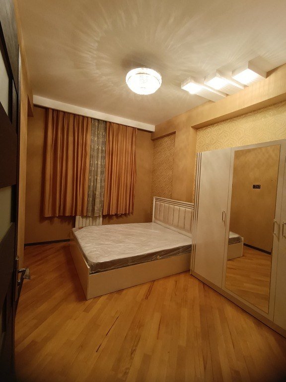 Kirayə verilir 3 otaqlı yeni tikili, 70 m², Azadlıq Prospekti m.-2