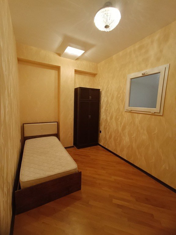 Kirayə verilir 3 otaqlı yeni tikili, 70 m², Azadlıq Prospekti m.-4
