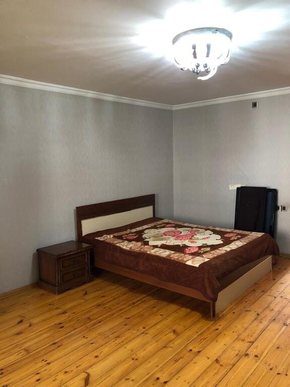 Kirayə verilir 3 otaqlı köhnə tikili, 95 m², Nəriman Nərimanov m.-12