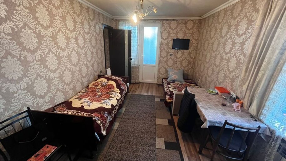 Kirayə verilir 2 otaqlı köhnə tikili, 40 m², Elmlər Akademiyası m.-2