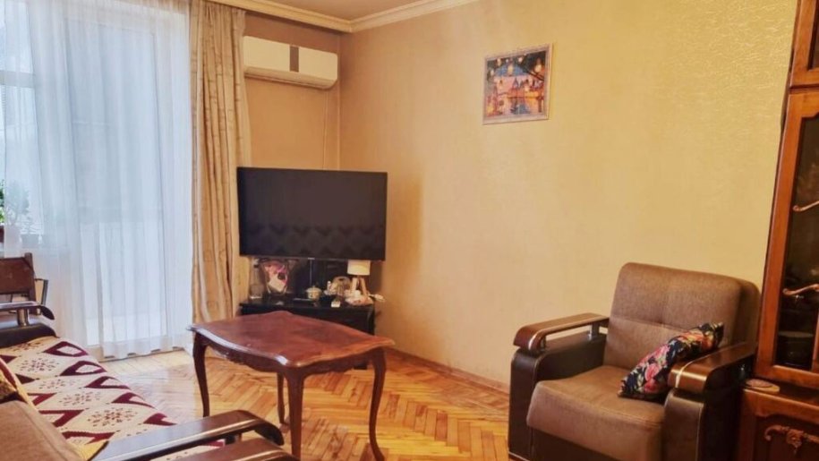 Satılır 2 otaqlı köhnə tikili, 55 m², Nizami m.-1