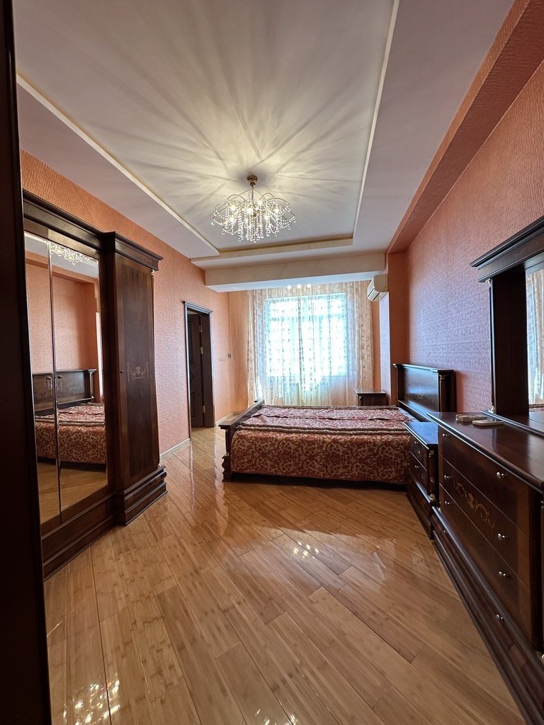 Satılır 4 otaqlı yeni tikili, 123 m², Memar Əcəmi m.-7